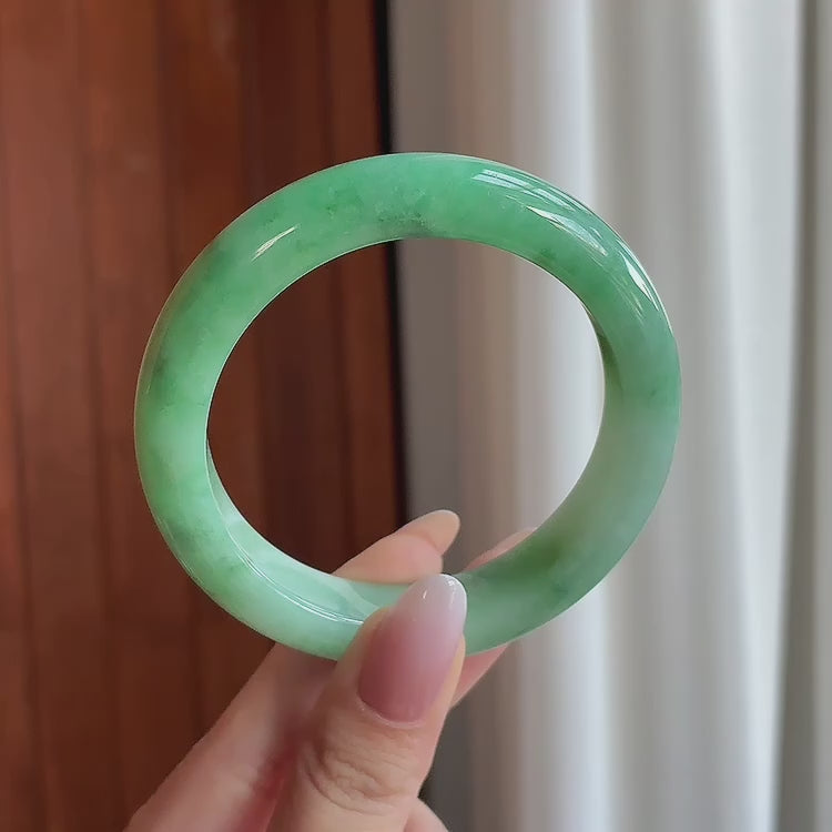 Glutinous Ice Floating Flower Pattern Perfect Circle Bracelet