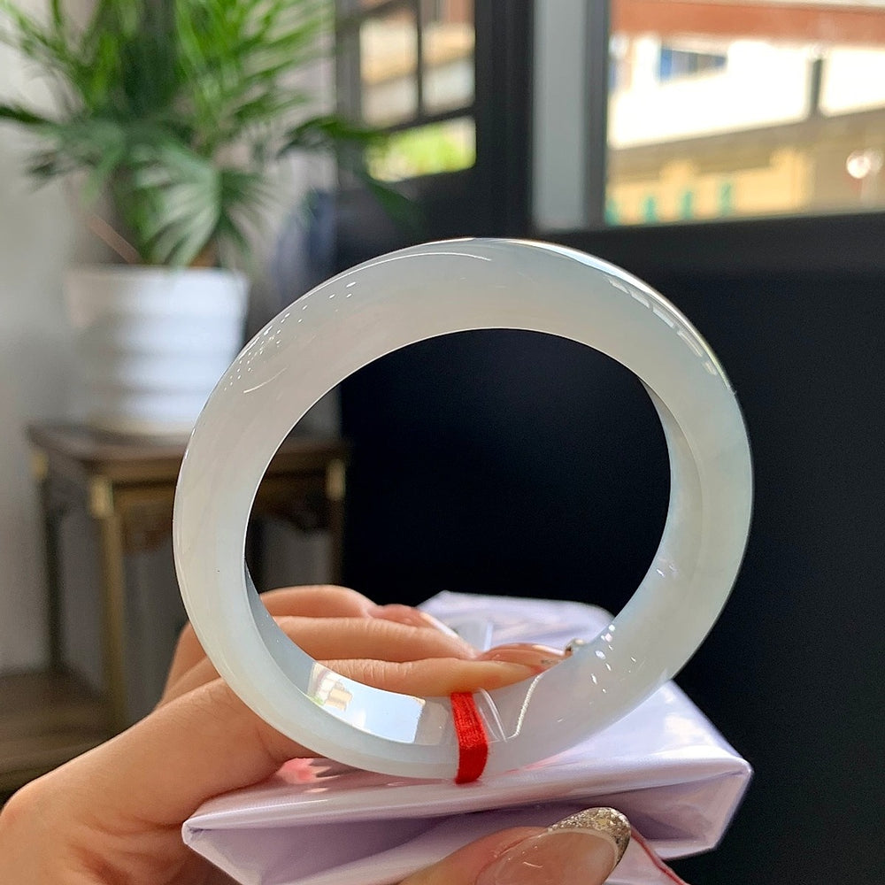 Fine Condition Jadeite Bangle · Size 55.7-12.4-8.3