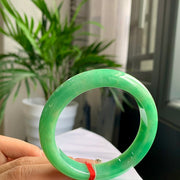 Fruit Green Jadeite Bangle with Cotton Texture | 53.6mm