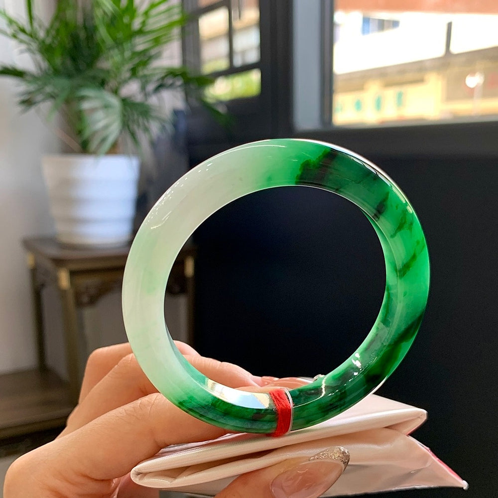 Green Floats Jadeite Bangle · Size 56.2-9.9-9