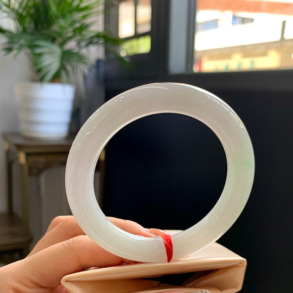 Jadeite Bangle · Size 53.4-10-10.3