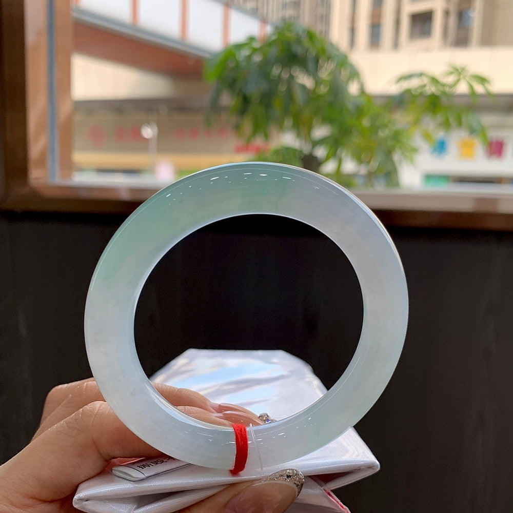 Ice Green Jadeite Round Bangle | 56-11-10.4 | HJH-118069