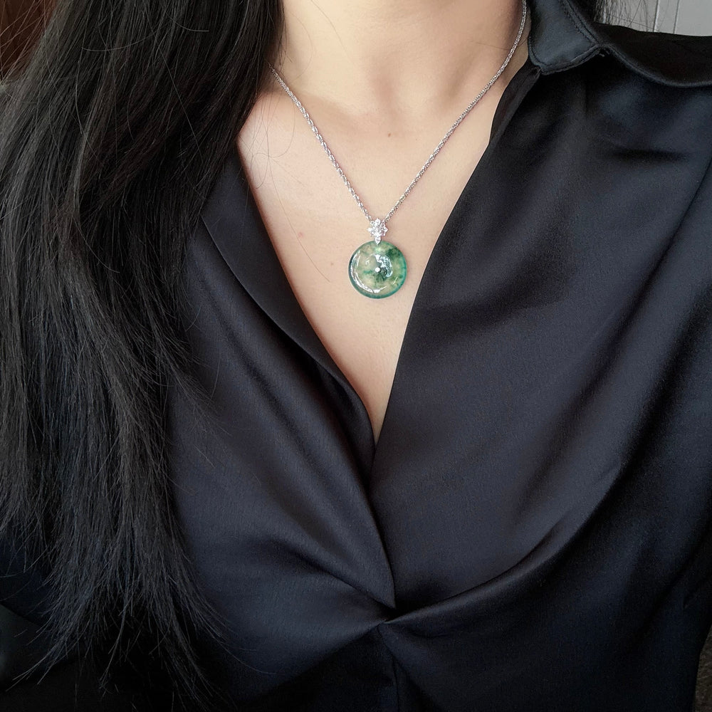 18K Gold "Peace Buckle" Pendant with High-Ice-Grade Jadeite and Floating Color Patterns